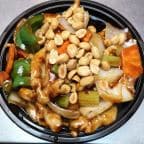 Best Kung Pao Chicken in Magnolia, TX